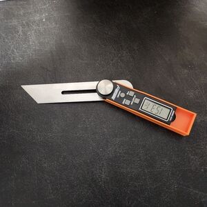 Johnson Level Digital Sliding T Bevel And Protractor